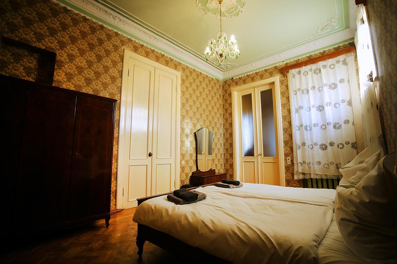 Guest House Old Kutaisi Luaran gambar