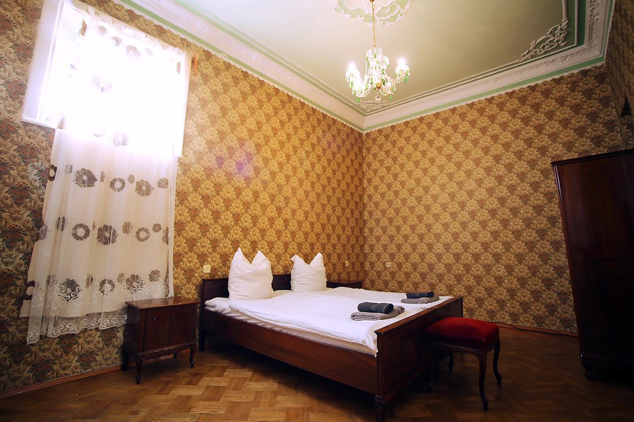 Guest House Old Kutaisi Luaran gambar