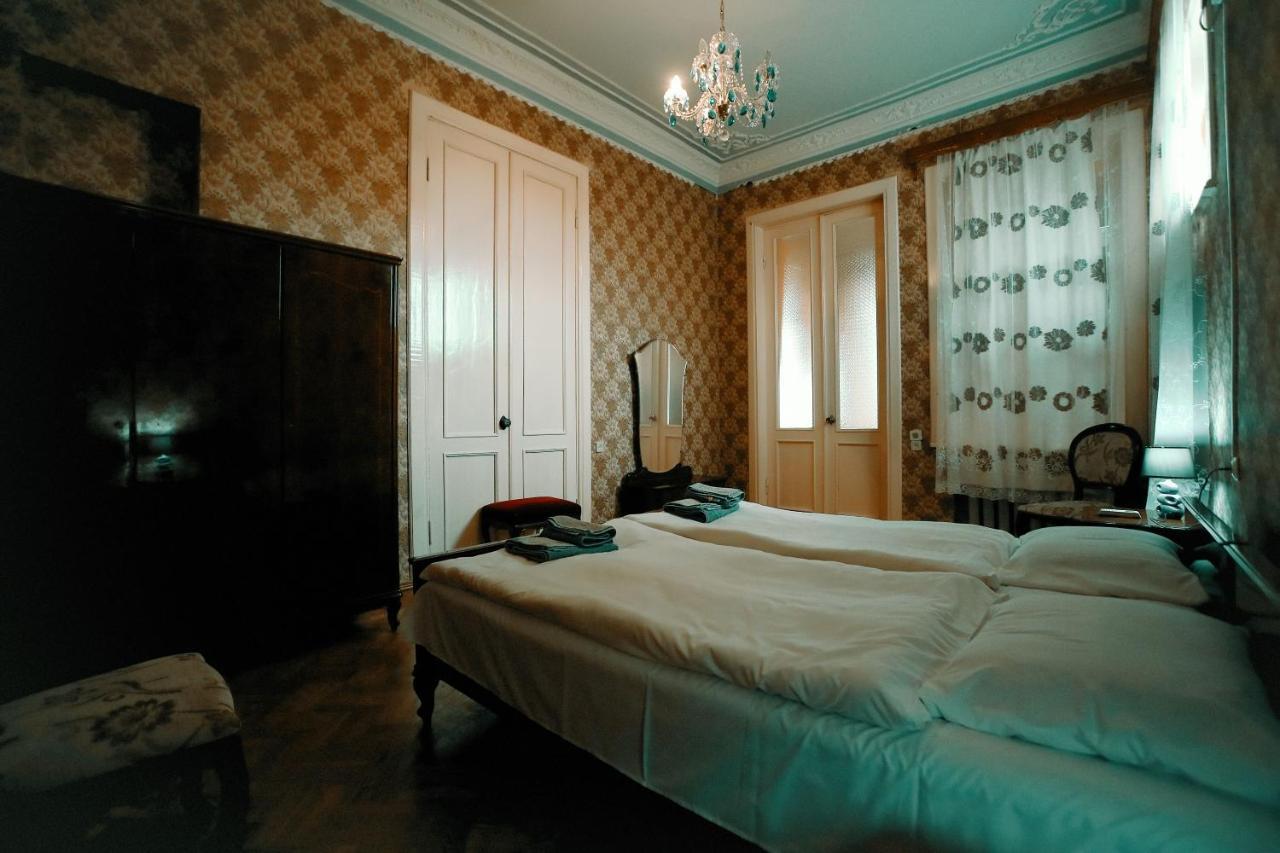 Guest House Old Kutaisi Luaran gambar