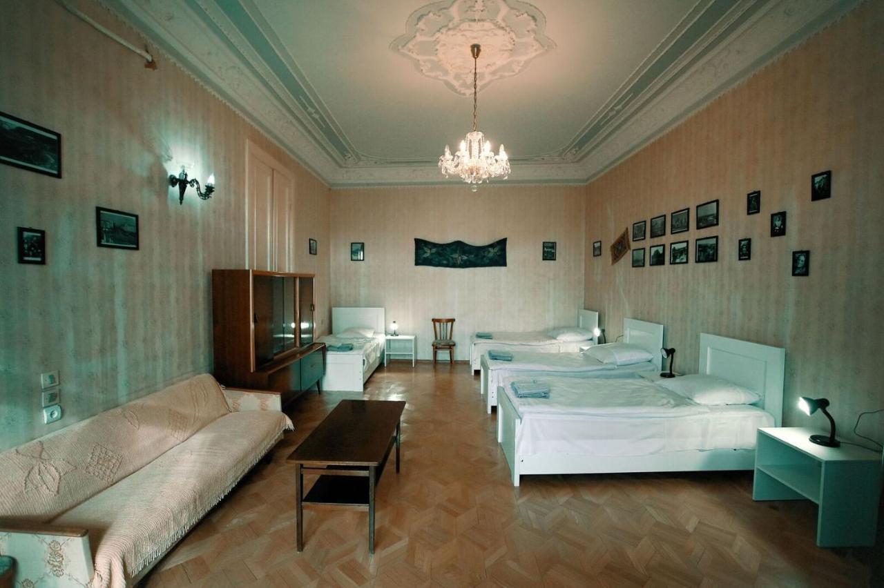 Guest House Old Kutaisi Luaran gambar