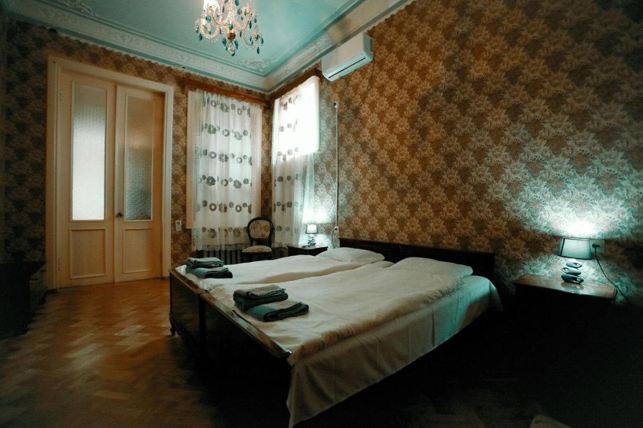 Guest House Old Kutaisi Luaran gambar