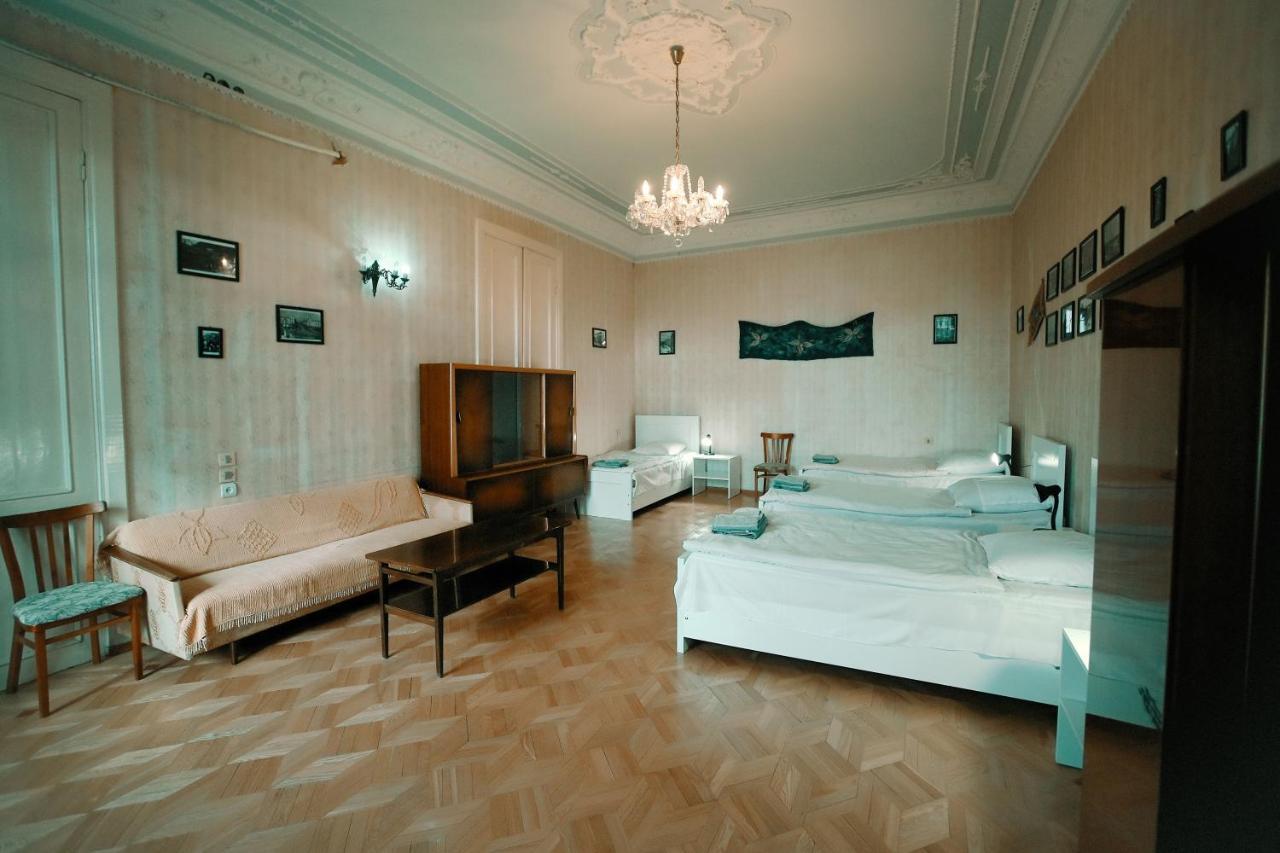 Guest House Old Kutaisi Luaran gambar