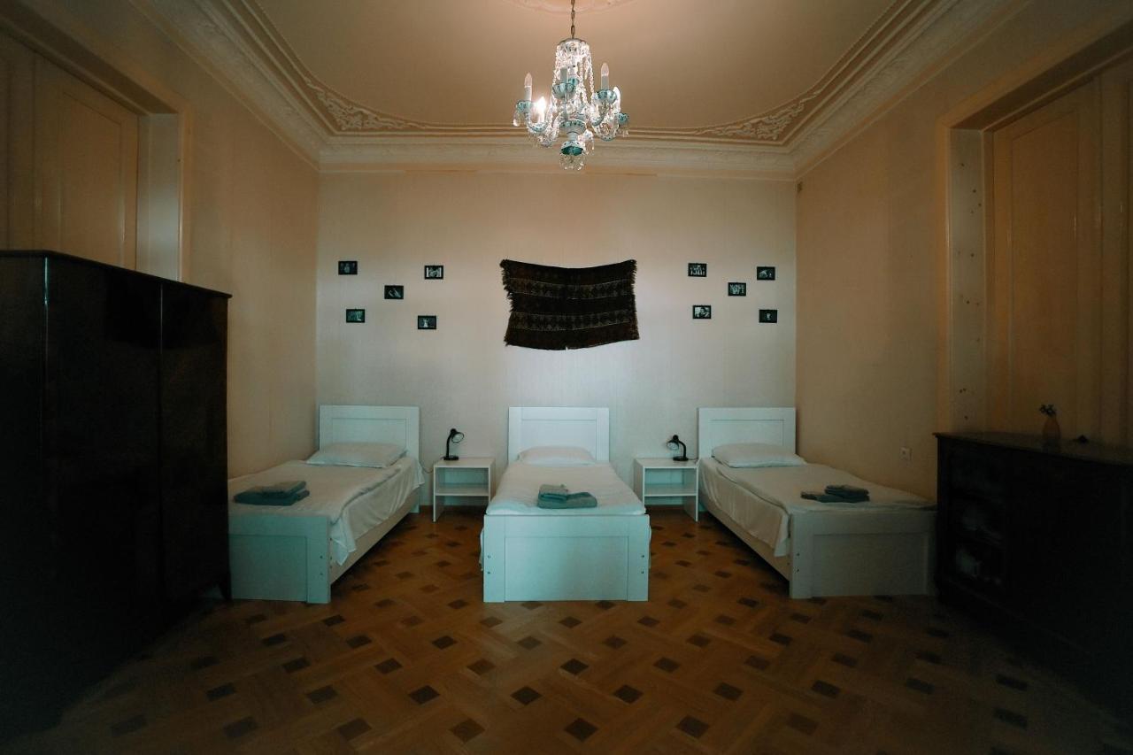 Guest House Old Kutaisi Luaran gambar