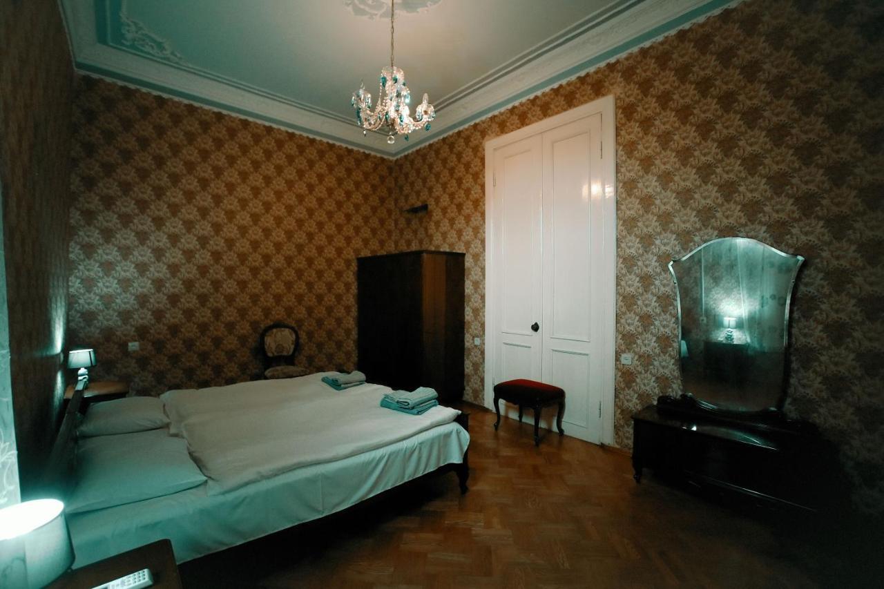 Guest House Old Kutaisi Luaran gambar